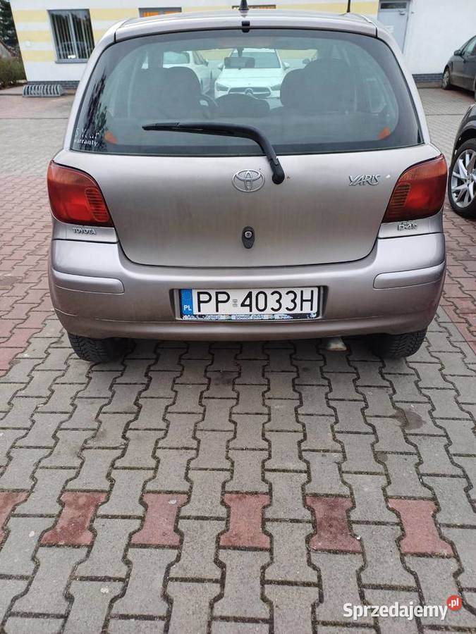 Sprzedam Toyota Yaris 2005r w stanie technicznym 302452km Wysoka