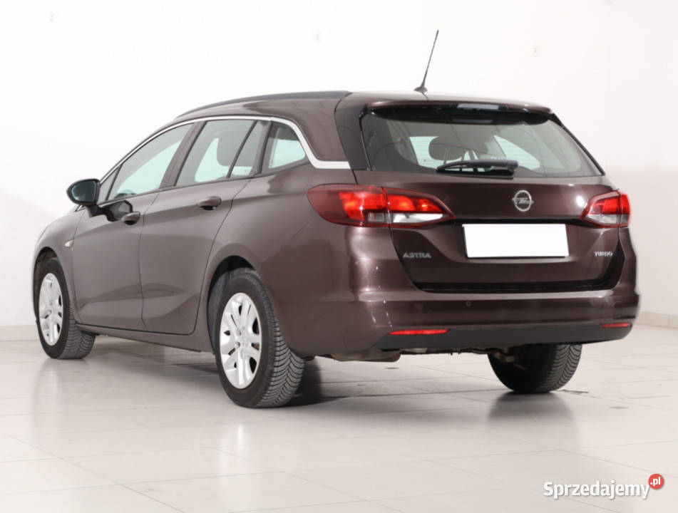 Opel Astra 14 T światła przeciwmgielne Piaseczno