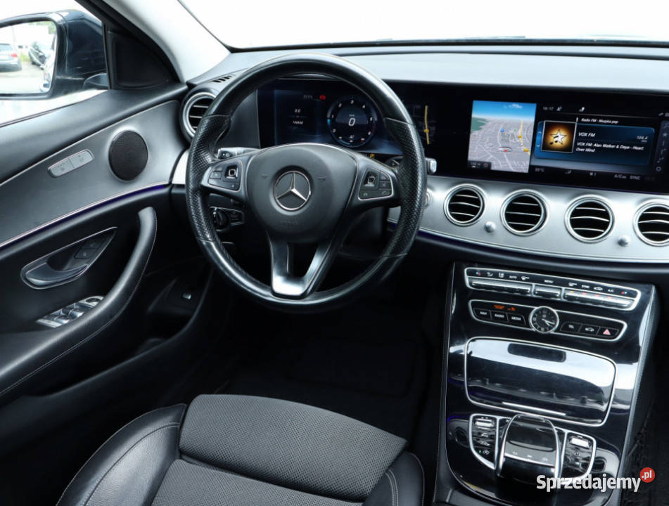 Mercedes E E 220 d czujnik martwego pola Piaseczno