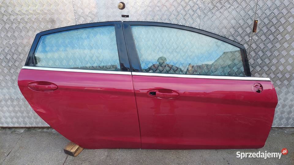 DRZWI PRAWE PRZEDNIE FORD FIESTA MK7 LAK M9 Międzychód