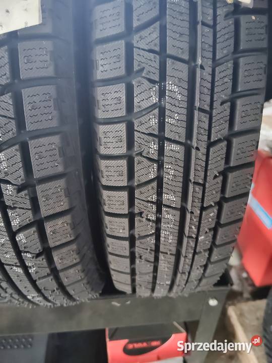 Nowe opony zimowe Yokohama 13580R12 68QFiat Bielsko-Biała