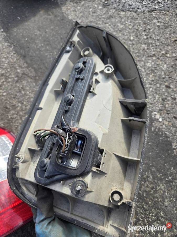 Lampy tylne Opel Zafira a osobowe Łagów