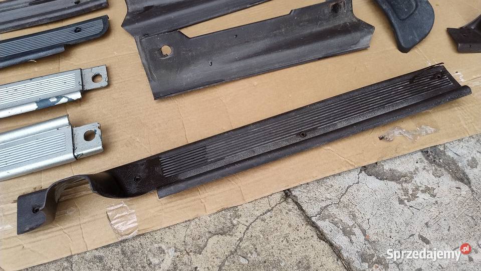 Listwy progowe Fiat 132 Radom