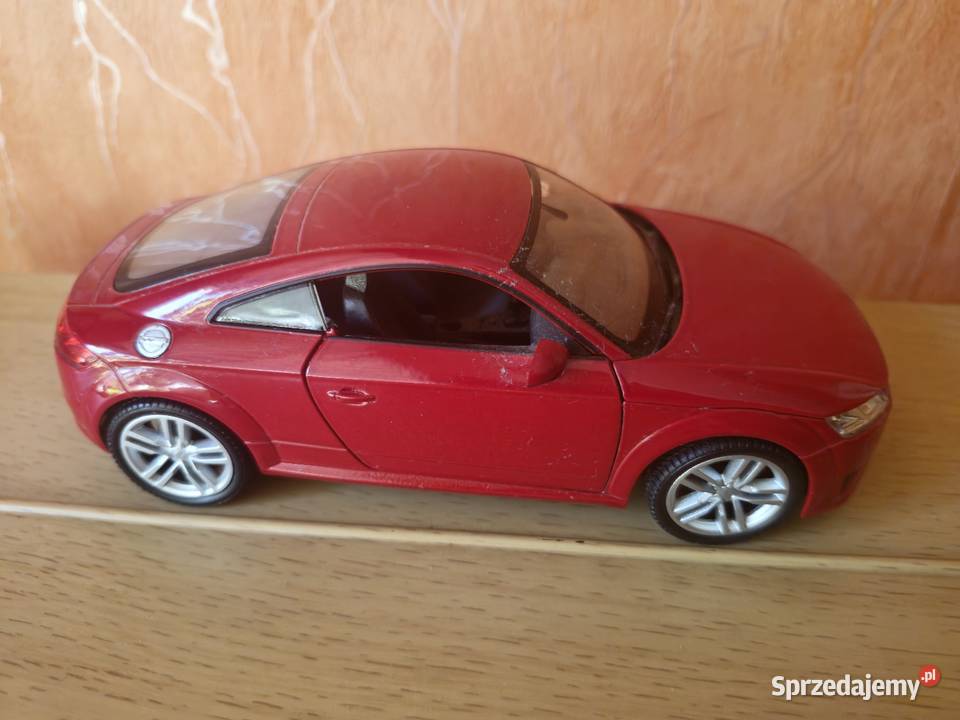 Model Audi TT 8S 124 Welly Legnica