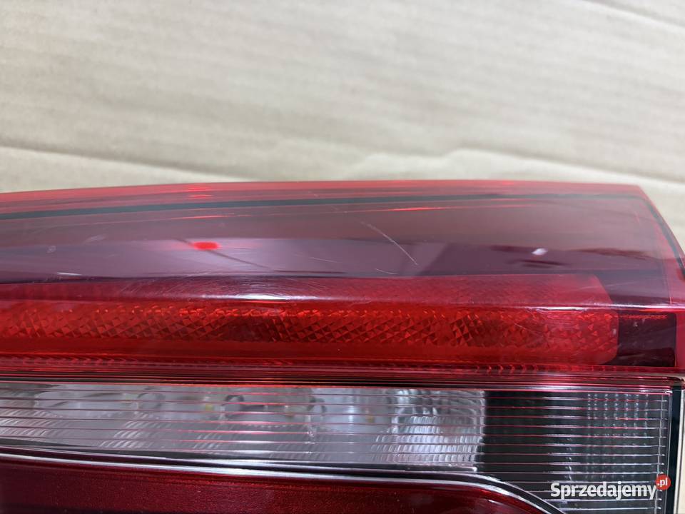 LAMPA PRAWA TYLNA W KLAPĘ LED FORD FOCUS MK4 lubuskie Drezdenko sprzedam