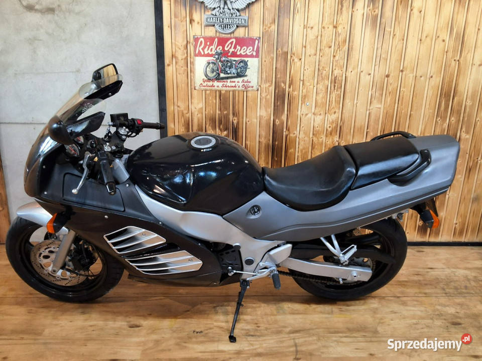 Suzuki RF Technicznie Motocykl warty raty kup Motoryzacja Bicz