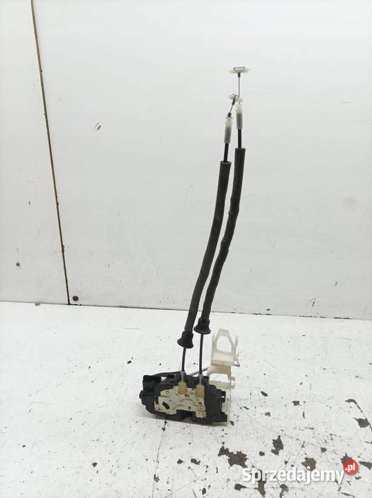 ZAMEK DRZWI PRAWY PRZÓD EU 813203J940FDP Hyundai Rok produkcji 2010