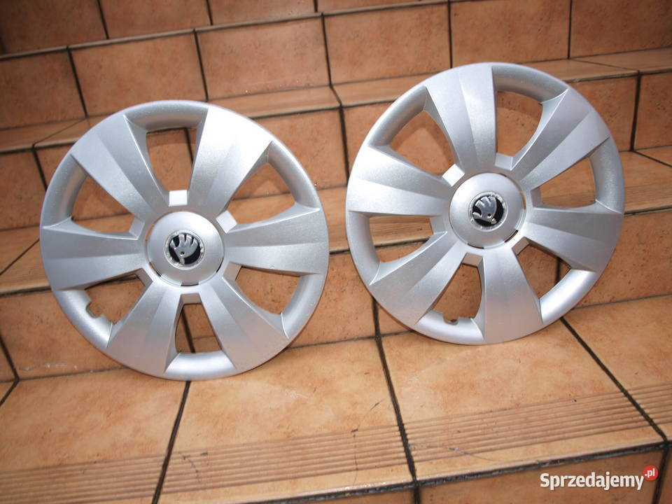 Skoda kołpaki 15 oryginalne komplet 4 sztuki Kalisz sprzedam