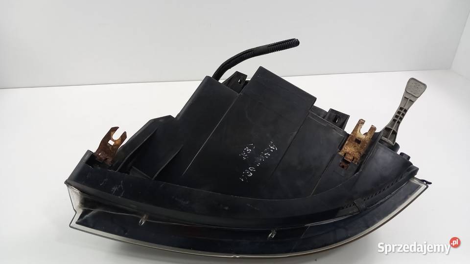 VW SHARAN ALHAMBRA II LAMPA PRZÓD PRAWY Zbierkowo