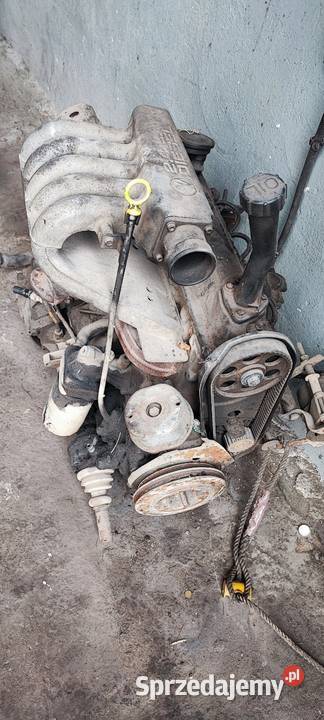 Silnik volkswagen transporter T4 24diesel Barcin