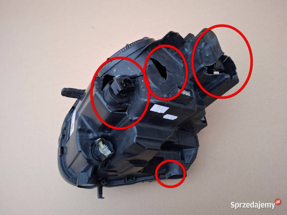CITROEN C3 AIRCROSS REFLEKTOR PRAWY LAMPA PRAWA lubuskie Bieleń