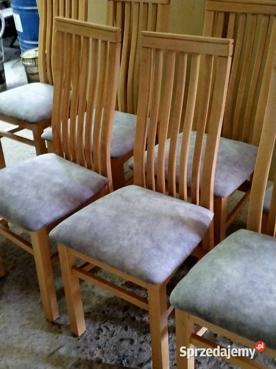 Piękne nowoczesne krzesła Nysa