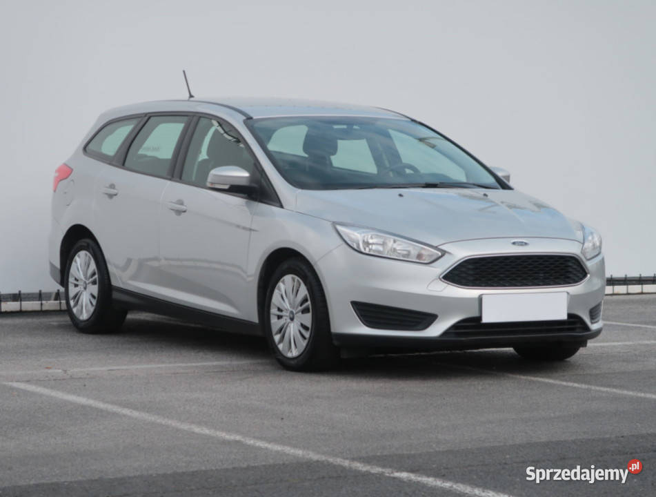Ford Focus 15 TDCi srebrny