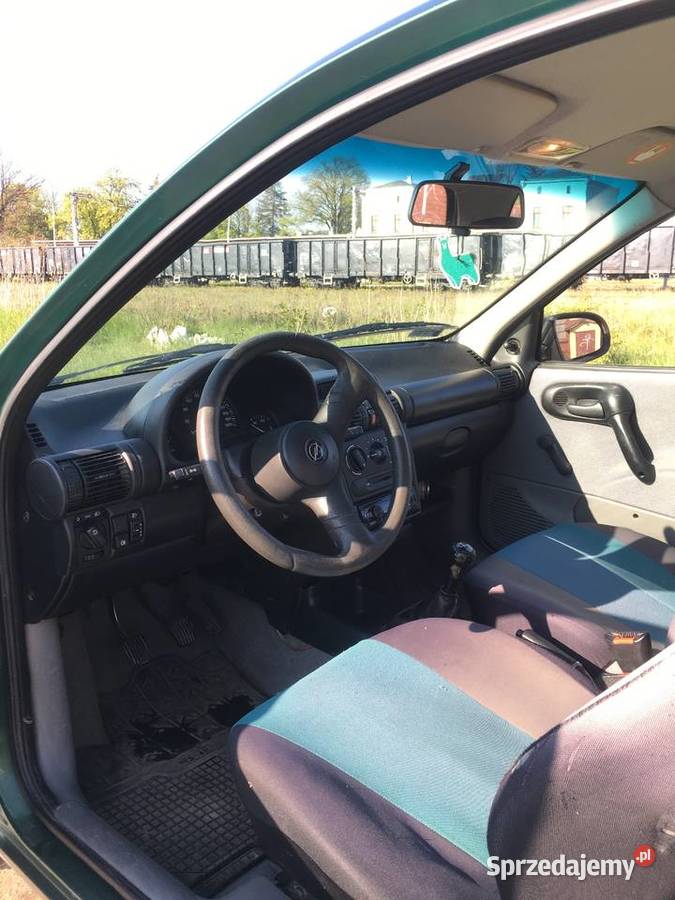 Opel Corsa B Hatchback 10 12V 54 Dzierżoniów