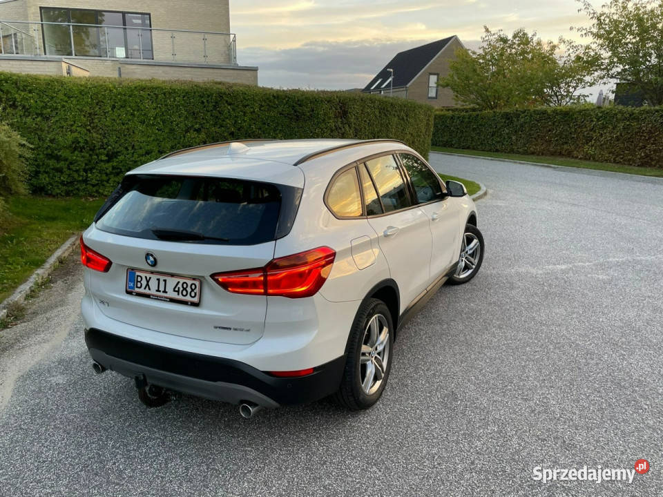 BMW X1 II F48 2015 SUV Sadlno