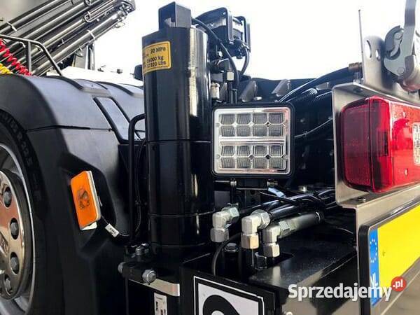 Lampa robocza LED kwadratowa 24W 2272 lm 936V małopolskie Kamionna