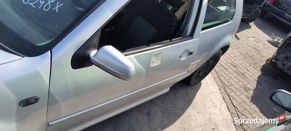 DRZWI LEWE PRZÓD VOLKSWAGEN GOLF IV LA7W Pozostałe Lipno
