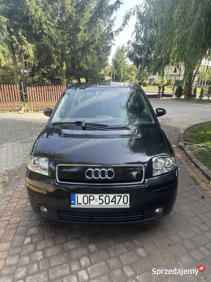 Audi A2, 1,4 - dwa komplety nowych opon, nowe oryginalne reflektory.