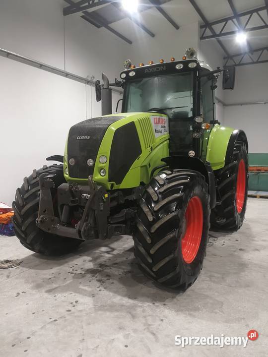 Claas axion
