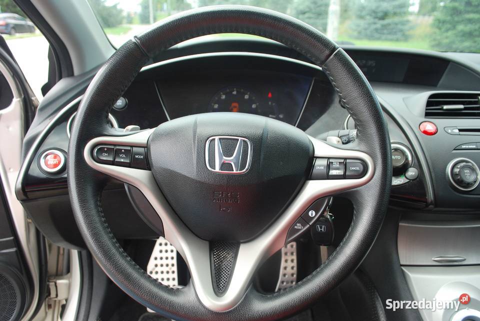 Honda Civic Automat 18 benzyna 140 Klima tempomat Nowy Sącz