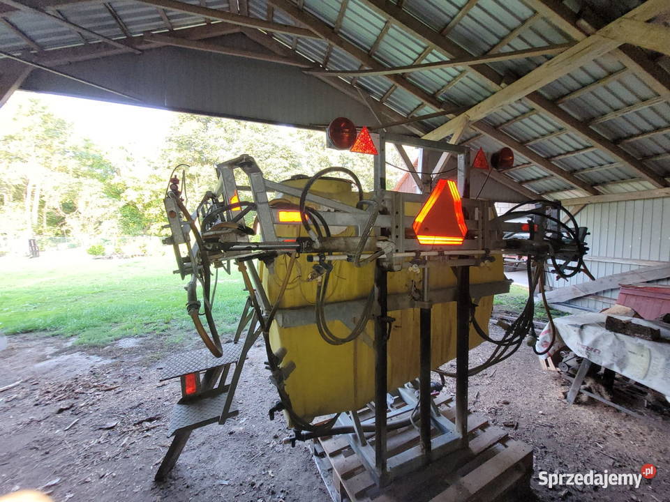 Opryskiwacz hydraulicznie rozkładany 16m Tyszowce