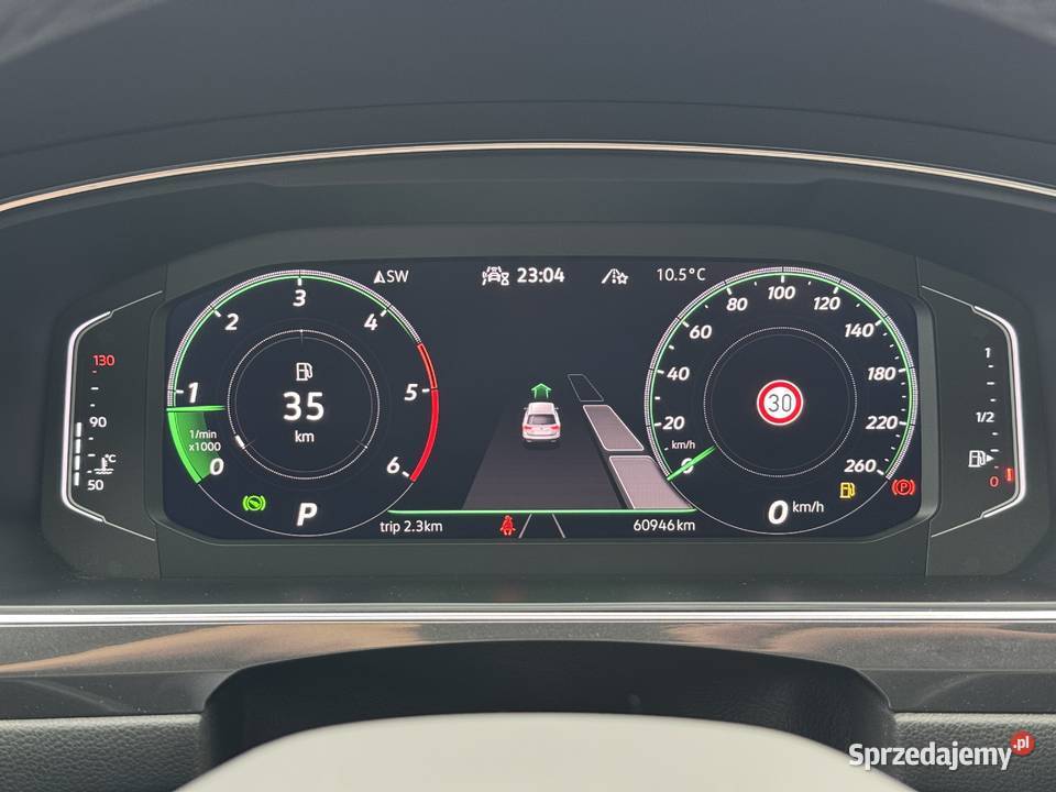 200 4Motion RLine Kamera360 ACC Hak Webasto elektrochrom. lusterko wst. dolnośląskie Bielany Wrocławskie