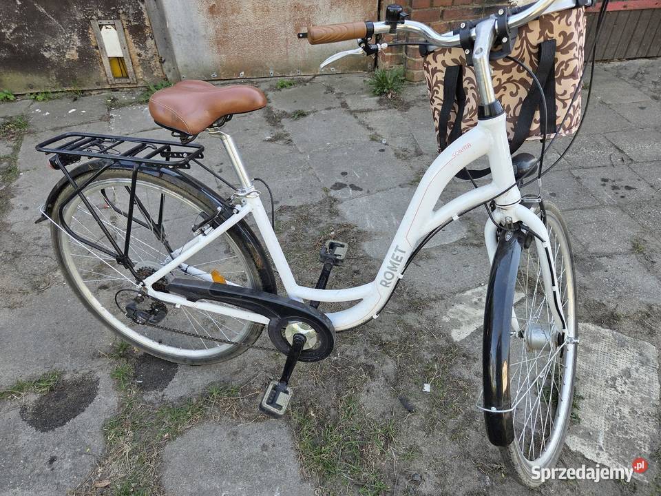 Fajny rower damski z ślicznym koszykiem Zaborowice