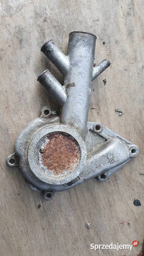 Obudowa korpus pompy wody Wartburg 353 koło