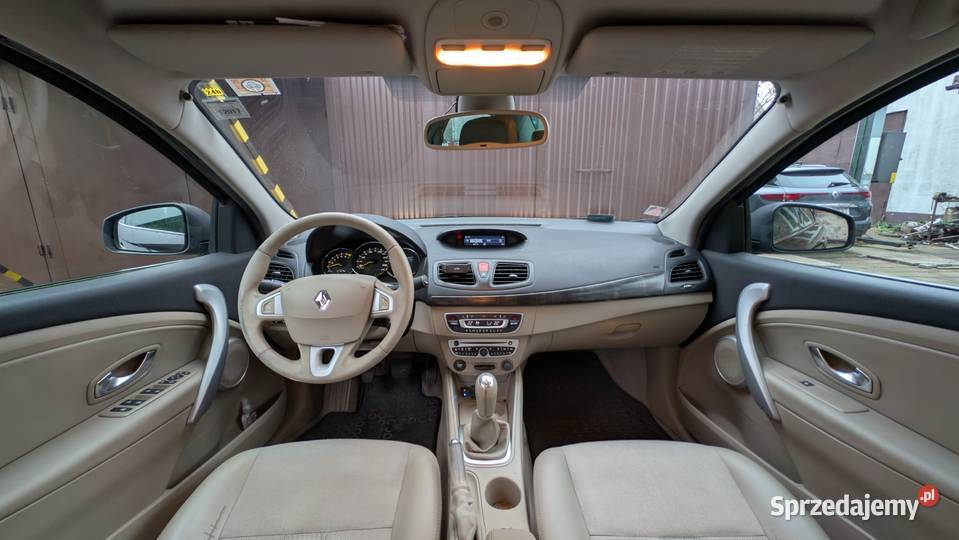 Renault Fluence 16 16V 2010 Privilege Euro5 mazowieckie Marki sprzedam