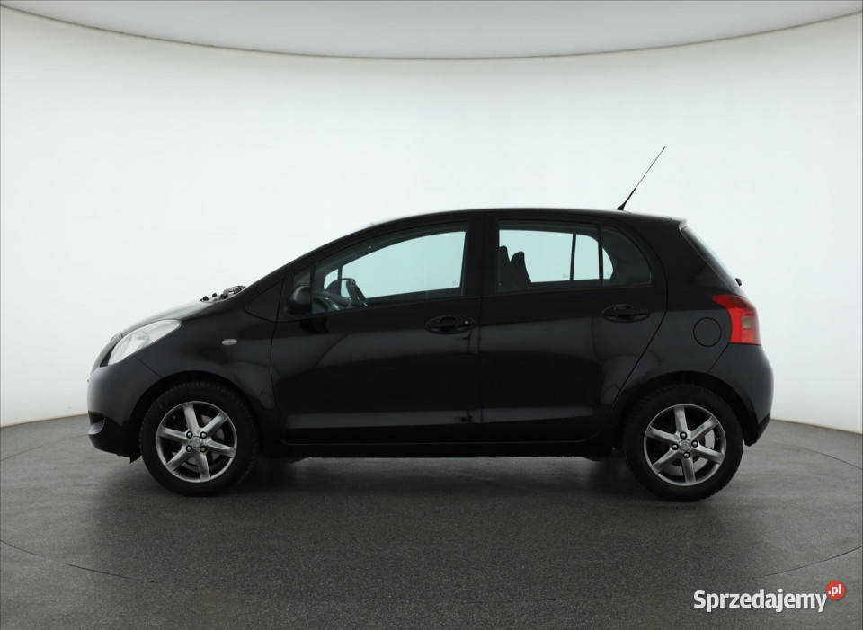 Toyota Yaris 13 VVTi centralny zamek