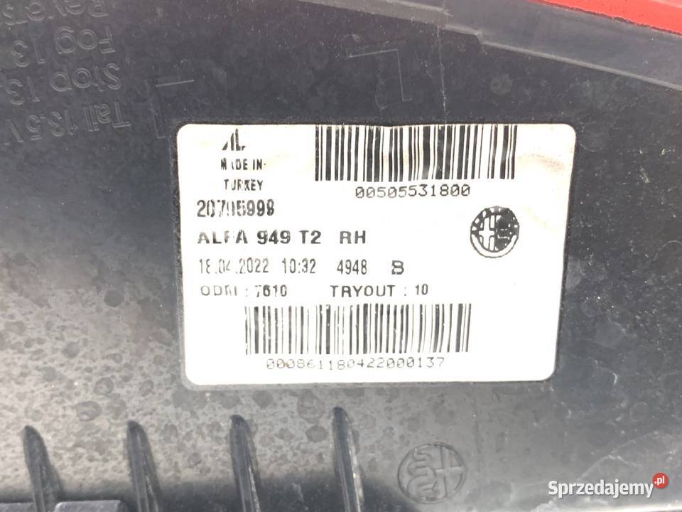 LAMPA TYŁ PRAWA WEWNĘTRZNA ALFA STELVIO