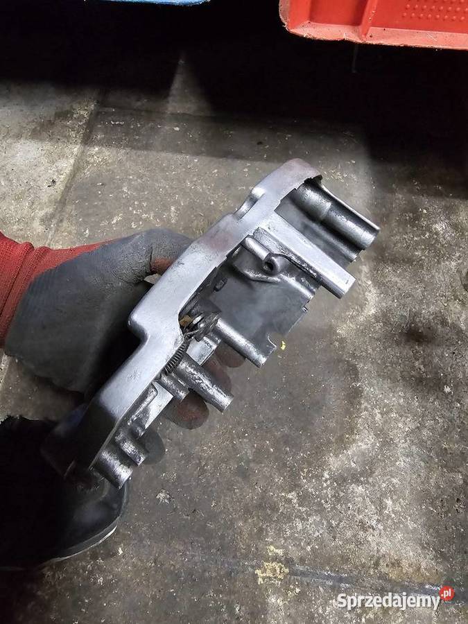 Suzuki GSX 600 f osłona kapa dekiel zębatki lewa