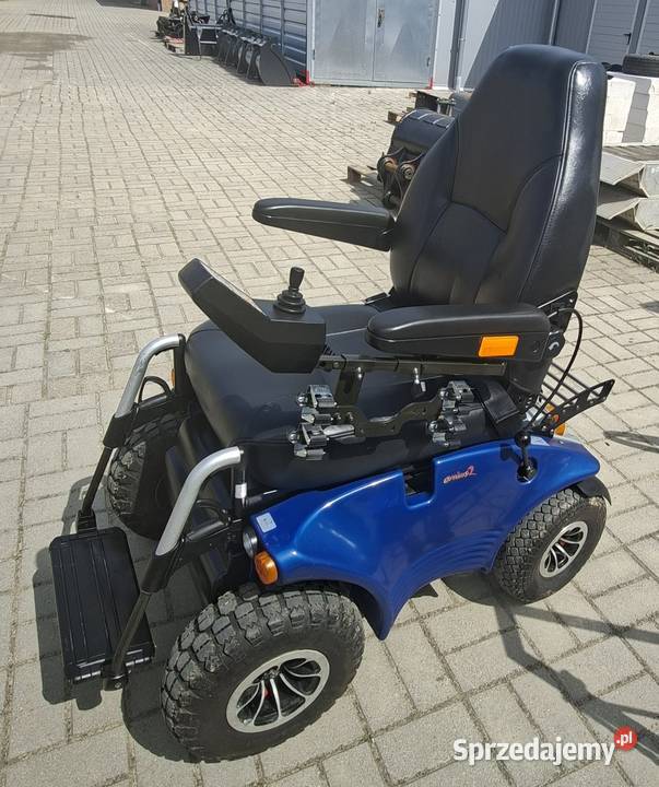 Wózek inwalidzki na zewnątrz duży mocny Invacare Syców