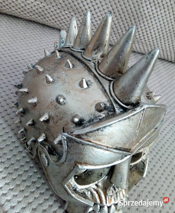 Steampunk srebrna Czaszka w hełmie silver skull Sztuka współczesna Tychy
