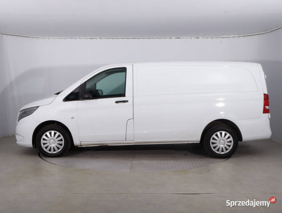 Mercedes Vito 109 CDI Rok produkcji 2015 Vito