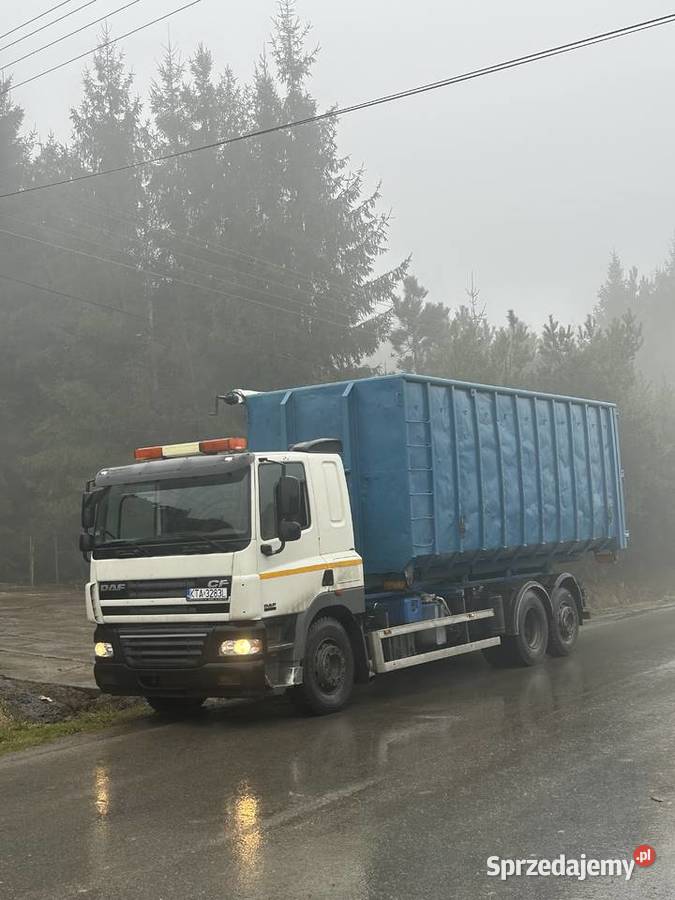 Hakowiec DAF pojazd specjalny Uniszowa