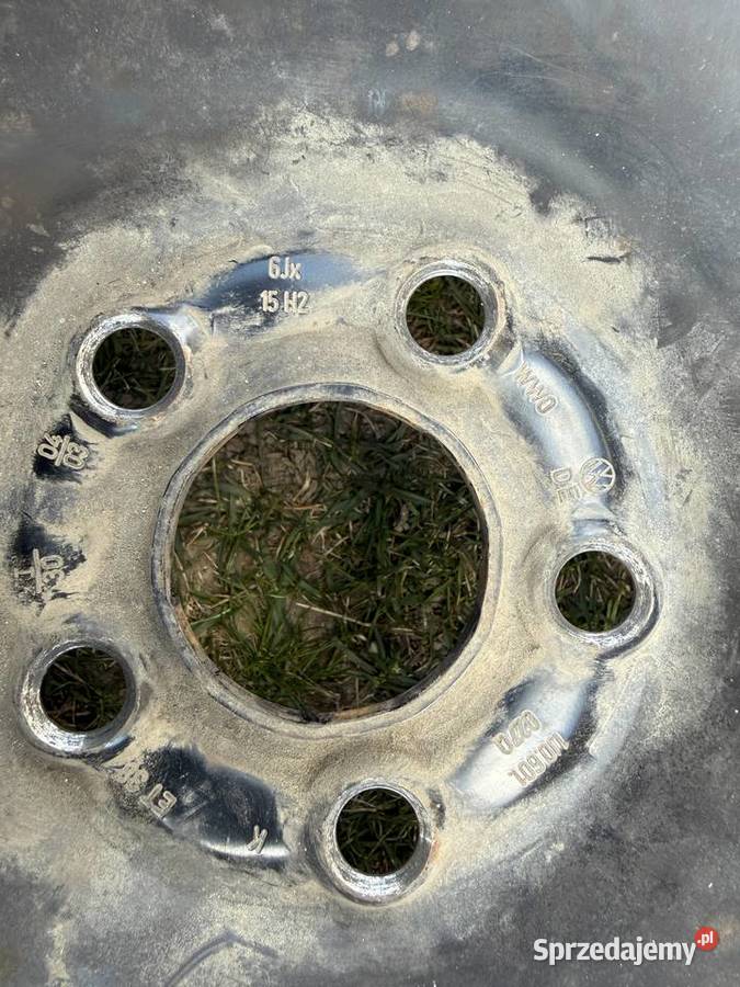 Koła zimowe volkswagen bora 6Jx 15H2 osobowe Bodzanów