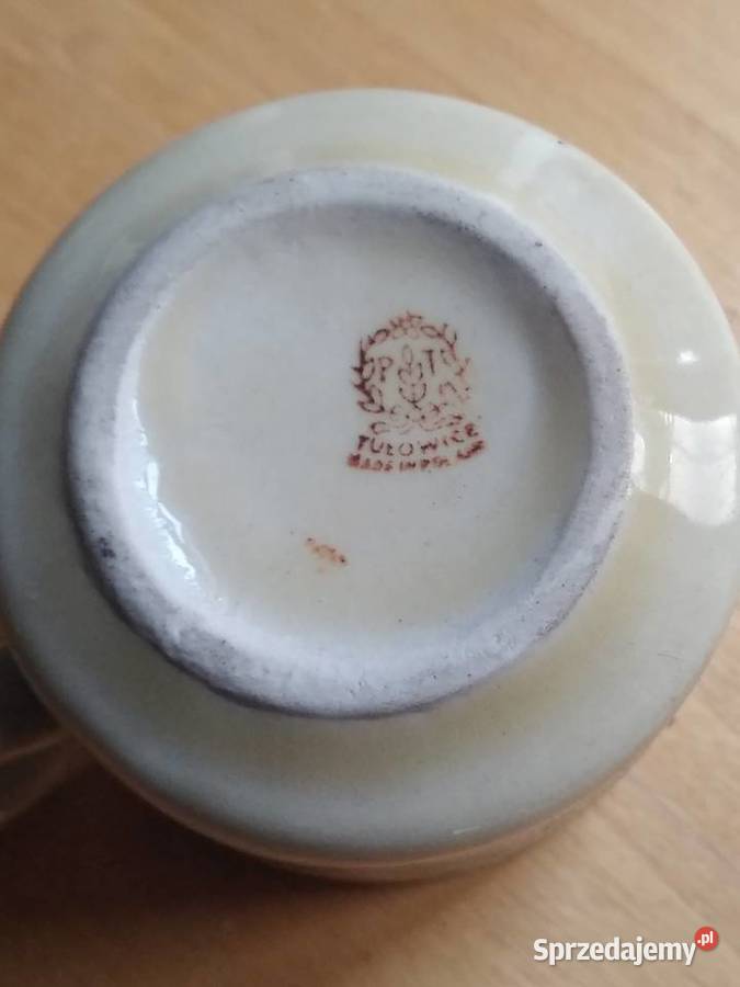 Serwis kawowy filiżanki spodeczki Tułowice PRL Dąbrowa Górnicza