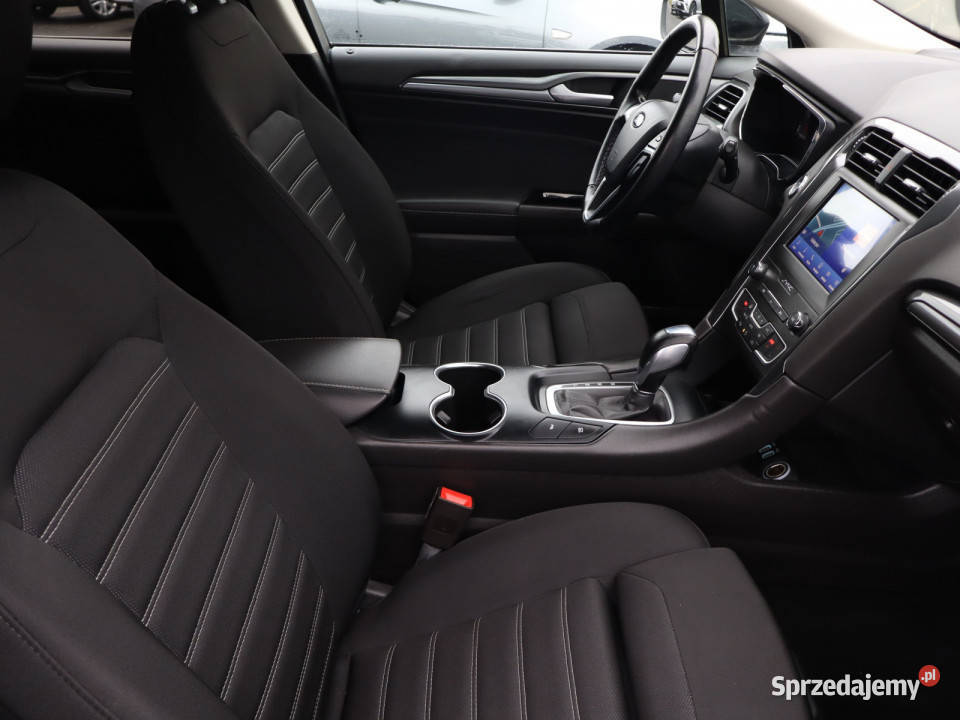 Ford Mondeo 20 Hybrid kamera cofania dolnośląskie Bielany Wrocławskie