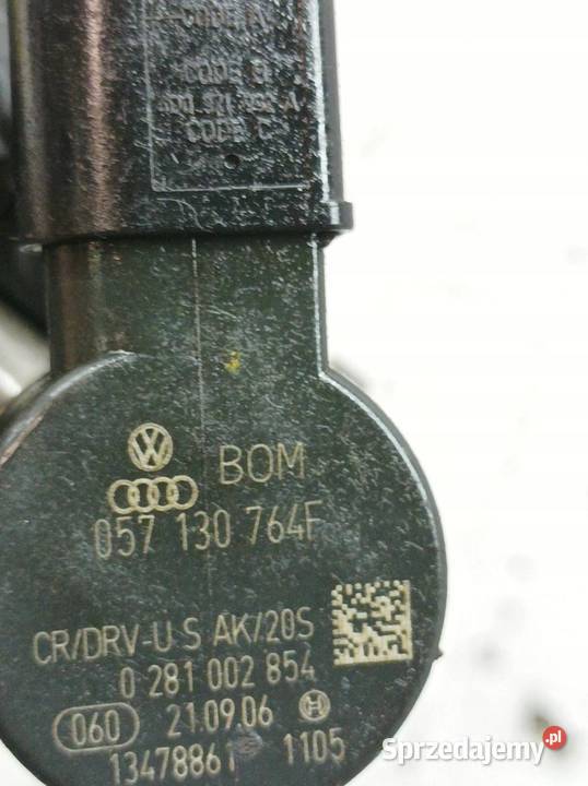 LISTWA WTRYSKOWA 057130764F 30 TDI Audi A6 III świętokrzyskie