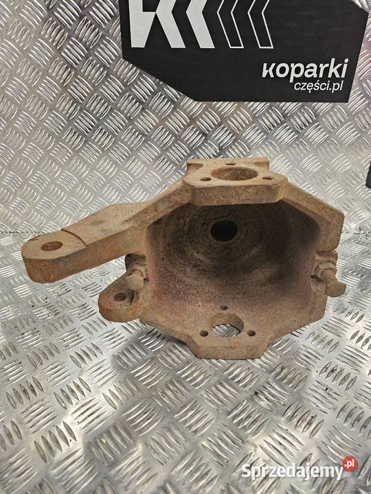 Prawa zwrotnica do koparkoładowarek Ford Holland Gdynia