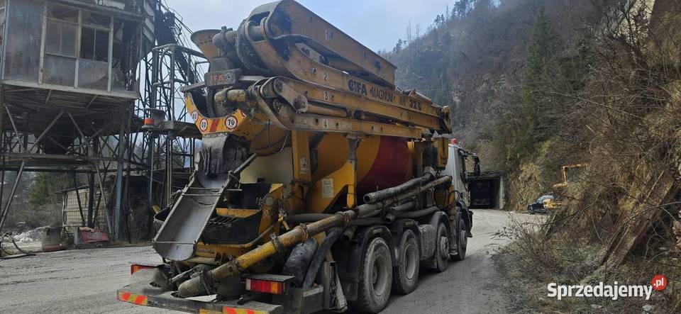 Gruszkopompa IVECO 450 zab CIFA 32mb Katowice