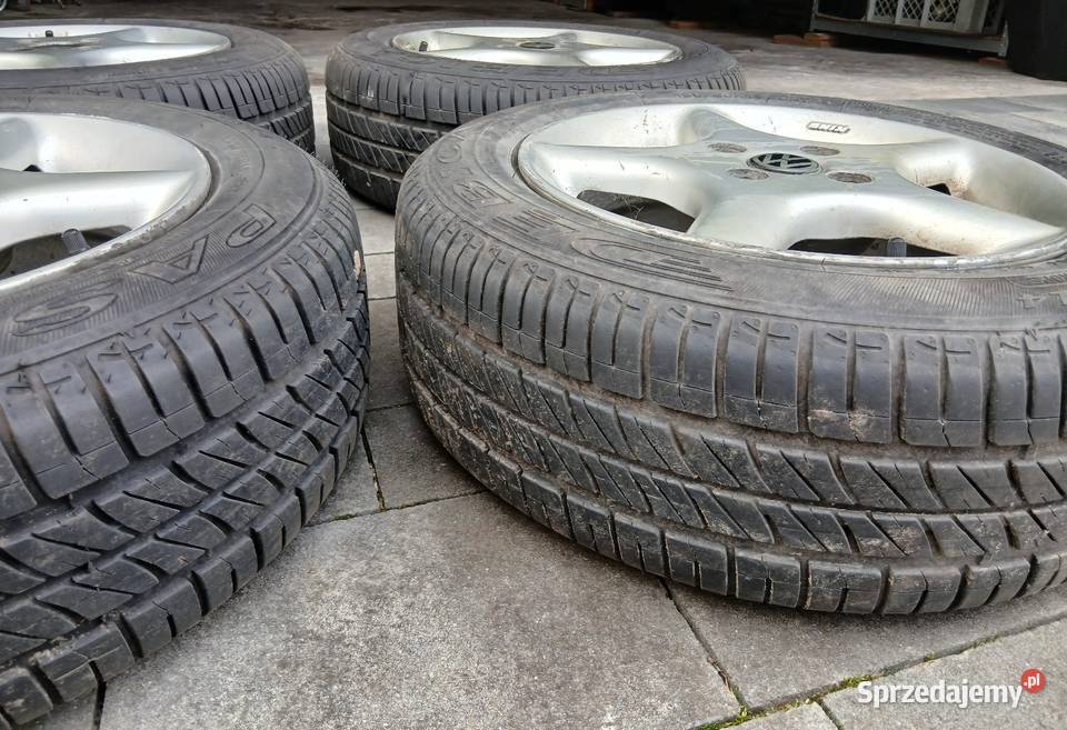 Alufelgi VW 14 6j z oponami Dębica 185 60 14 Bogoria
