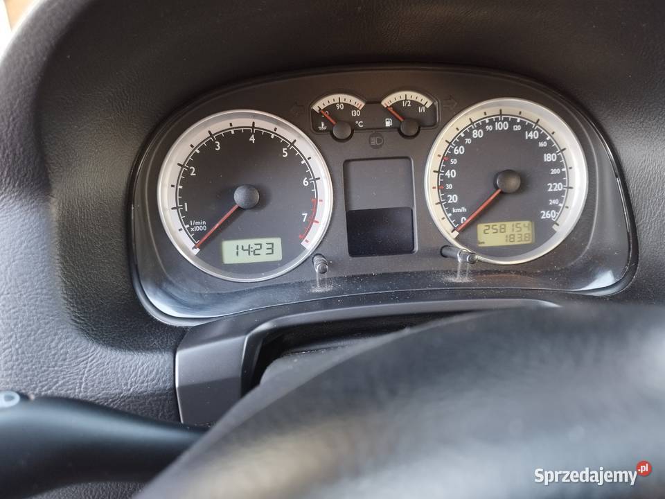 Volkswagen Golf variant 16 16v Pacific Zadbany Oborniki Śląskie sprzedam