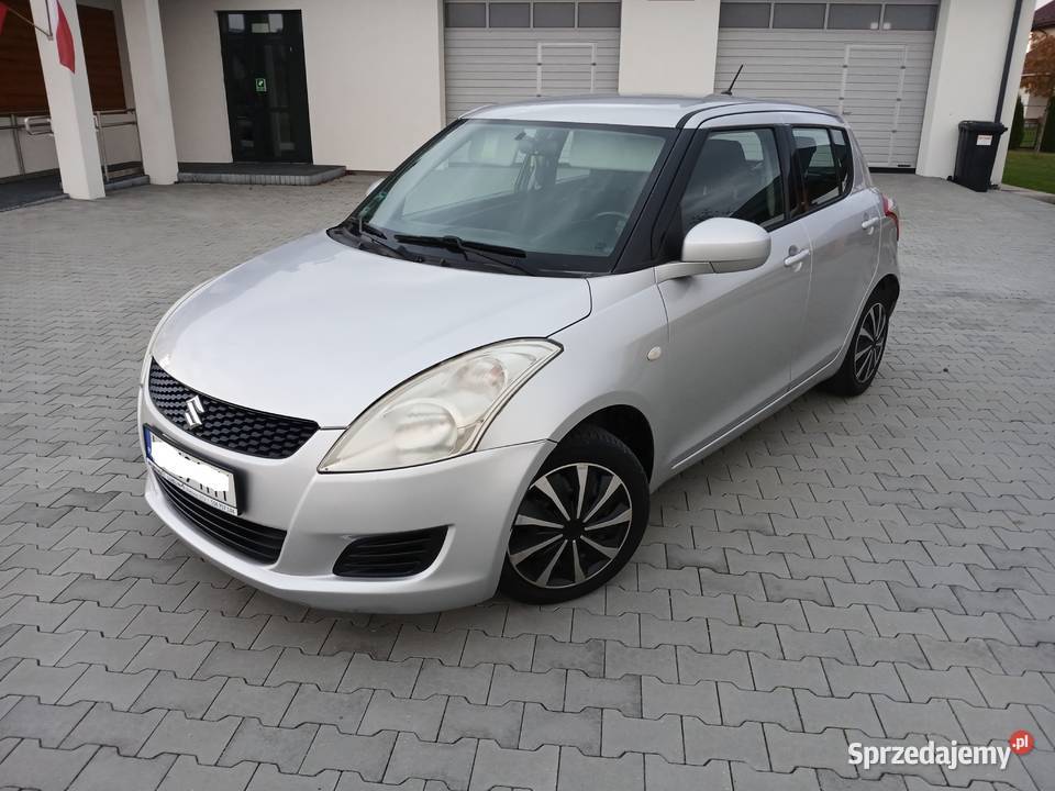 Suzuki Swift 2012 12Gaz 178 Manualna skrzynia Przeworsk