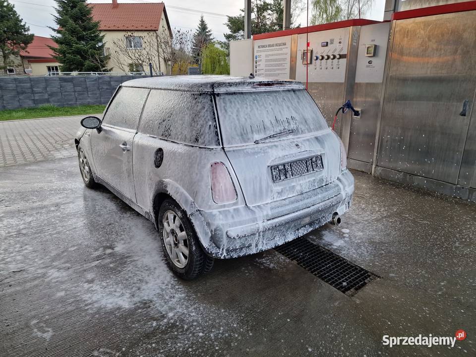 MINI cooper one R50 R53 klapa tył kompletna części blacharskie Karoseria Kraków