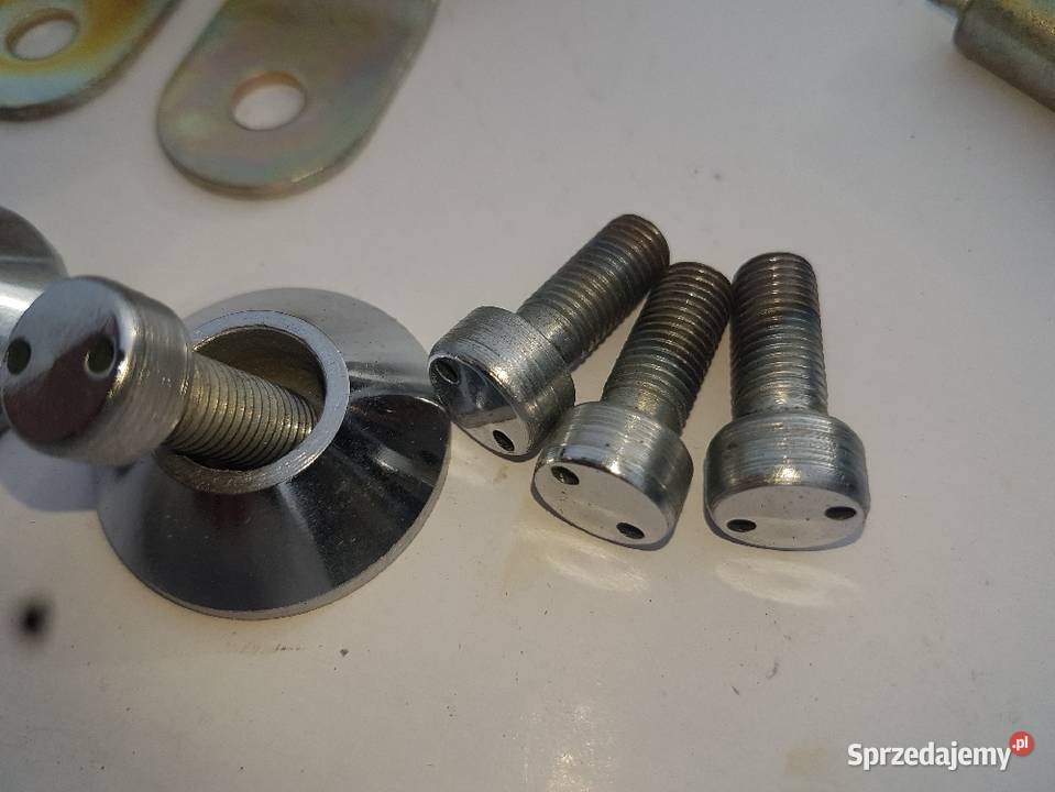 Mocowanie kołpaków Łada VAZ osobowe mazowieckie Piaseczno