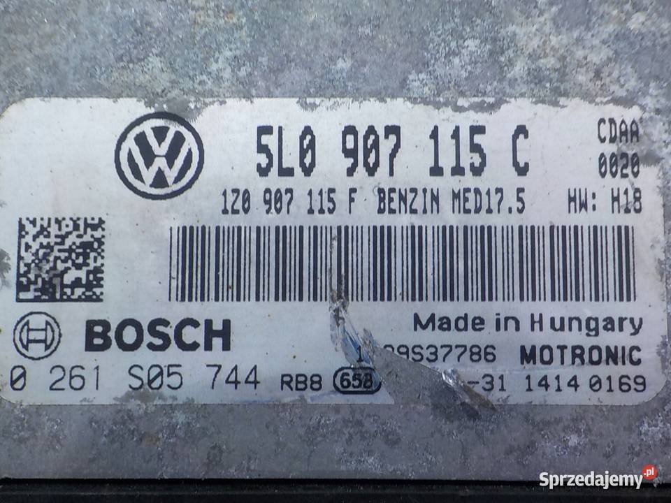 SKODA YETI 18 TSI 11r sterownik komputer silnika Suków