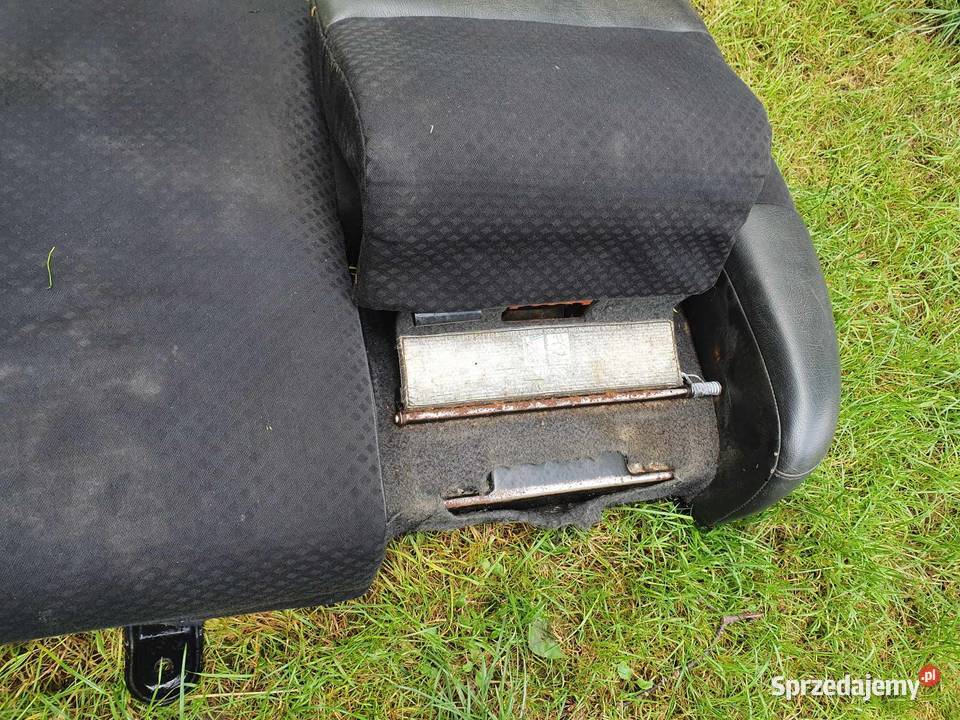 Kanapa tylna z zabudowanymi fotelikami Volvo s40 sprzedam