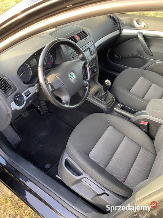 18TSi 160 LED Klima 10xAirBag PDC Tempomat CD